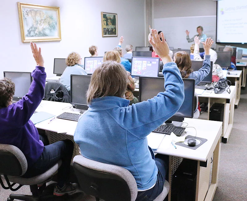 U.S. School District Chooses CNHopeStar as Long-Term OEM Display Supplier – 500 Units Per Order Since 2012